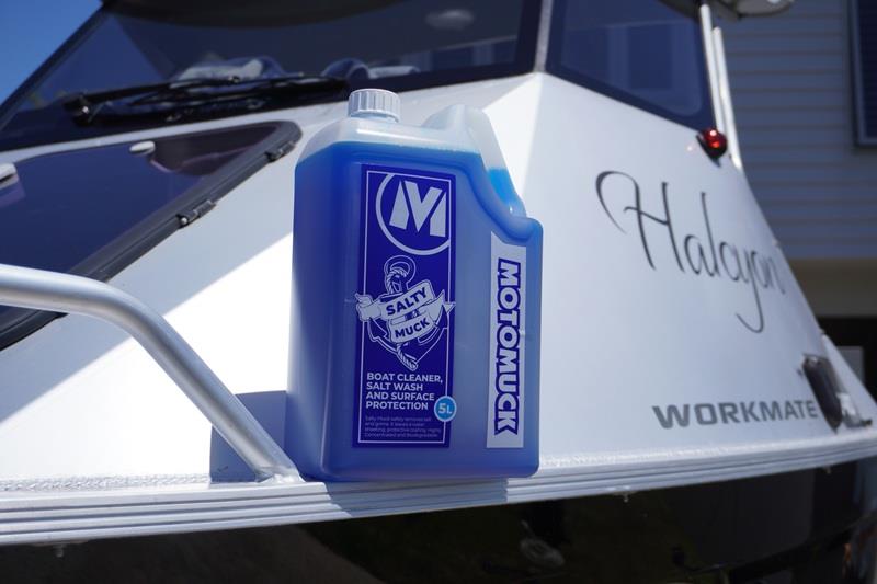 Motomuck bottle photo copyright Hylton taken at Royal Akarana Yacht Club and featuring the  class