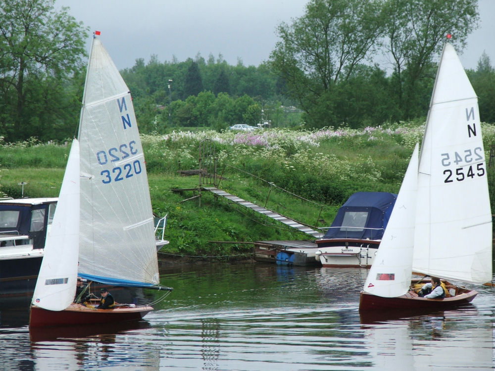 Light winds of day two of the Naburn Paddle at Yorkshire Ouse photo copyright Jennie Clark taken at Yorkshire Ouse Sailing Club and featuring the National 12 class