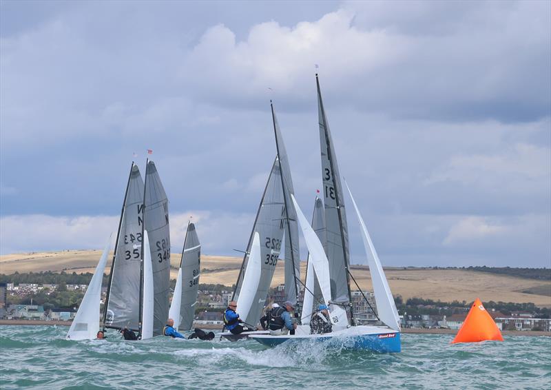 National 12 Burton Week at Shoreham Day 3 photo copyright Warwick Baker / www.warwickpics.co.uk taken at Shoreham Sailing Club and featuring the National 12 class