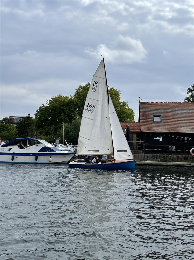 National 18 Inlands 2022 at Tamesis photo copyright Richard Mason taken at Tamesis Club and featuring the National 18 class