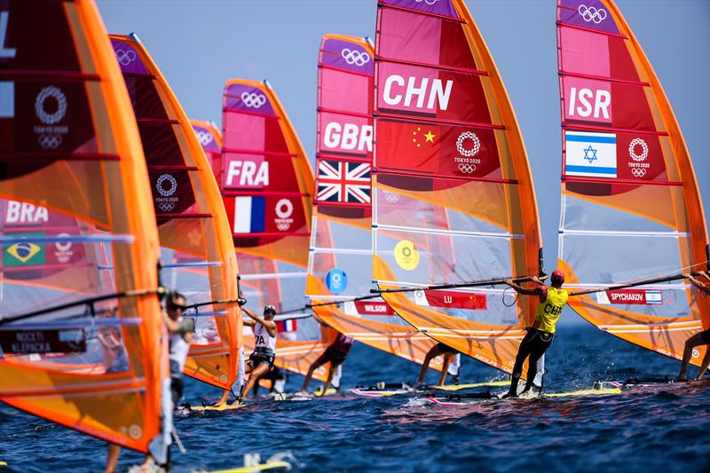 Women's Windsurfer Medal Race at the Tokyo 2020 Olympic Sailing Competition - photo © Sailing Energy / World Sailing