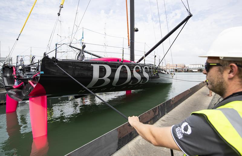 hugo boss imoca 60 yacht