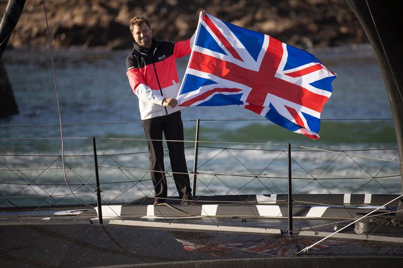 Alex Thomson set off from Les Sables-d'Olonne for the Vendée Globe race start photo copyright Lloyd Images / Alex Thomson Racing taken at  and featuring the IMOCA class