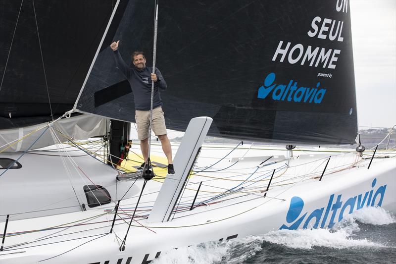 Eric Bellion on Commeunseulhomme Powered By Altavia during the Guyader Bermudes 1000 Race photo copyright François Van Malleghem taken at  and featuring the IMOCA class