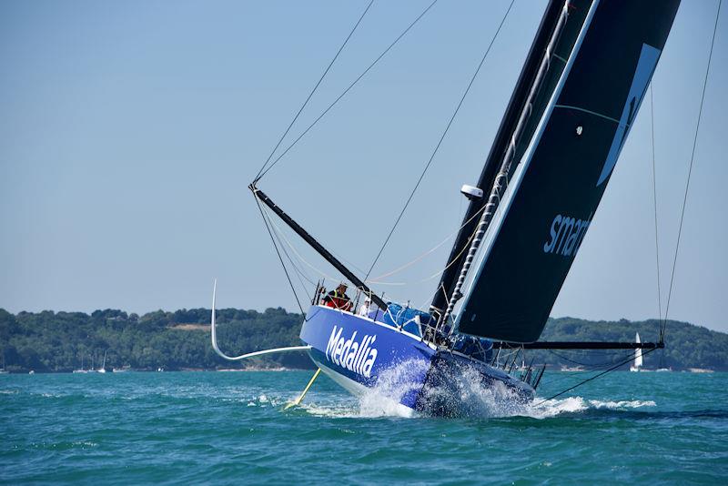 Sevenstar Round Britain & Ireland Race start photo copyright Tom Hicks / www.solentaction.com taken at Royal Ocean Racing Club and featuring the IMOCA class