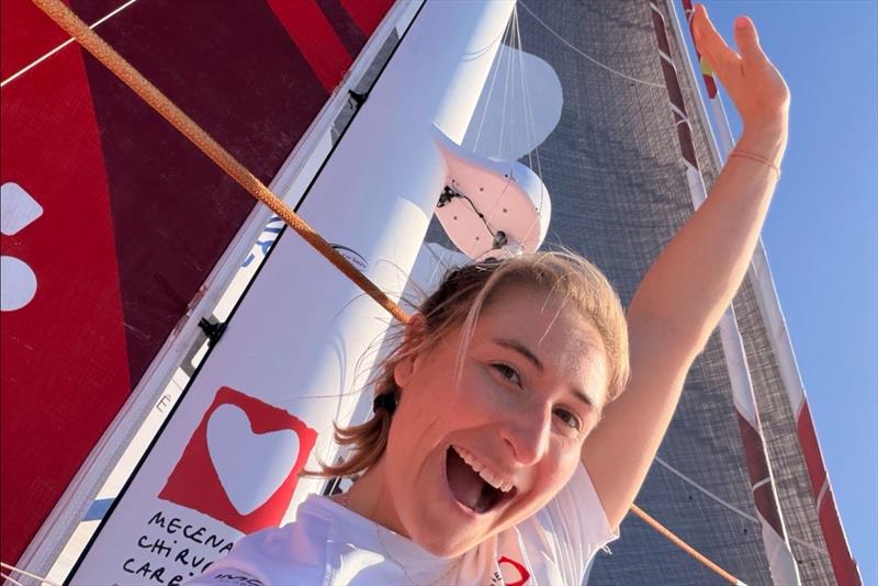 Violette Dorange in the Transat Café L'OR - photo © Initiatives-Coeur