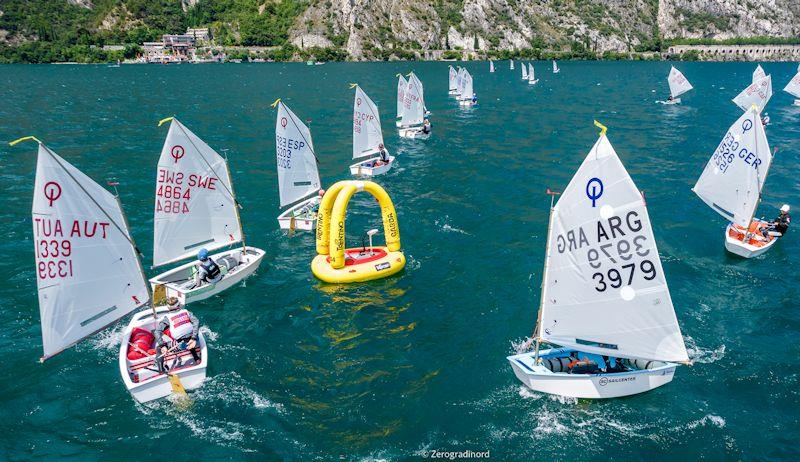 2021 Optimist World Championship day 5 photo copyright Zerogradinord taken at Fraglia Vela Riva and featuring the Optimist class