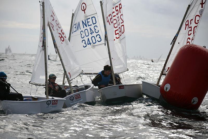 The Optimists on the starting ramp at Platja Gran de Palamós - 34th Palamós Optimist Trophy - photo © Alfred Farré