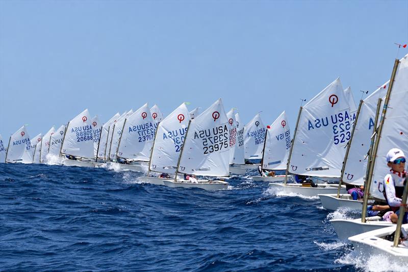 A large start line made for keen IOR competition - photo © Kendall Hebert Photography
