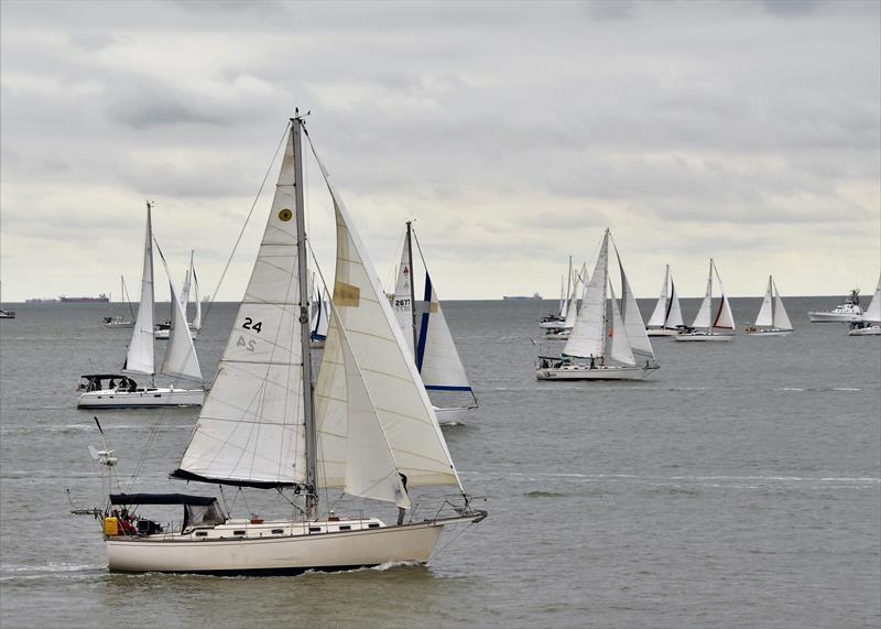 Racecourse action at the 2018 Harvest Moon Regatta - photo © Image courtesy of the Harvest Moon Regatta/Lakewood Yacht Club