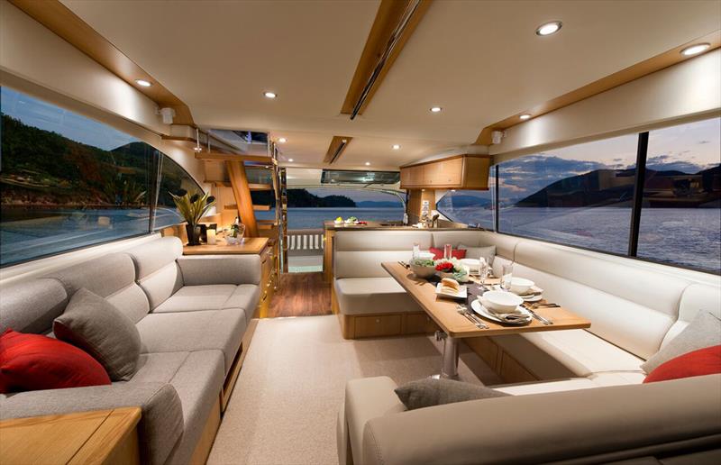 Riviera 52 Flybridge - Saloon - photo © Riviera Studio