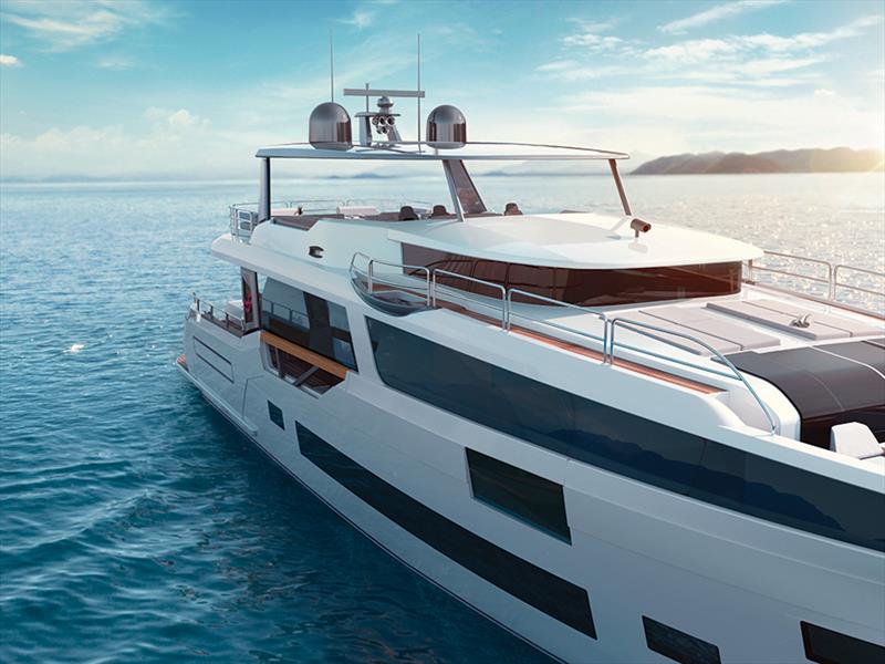New Sirena 88  - photo © Sand People