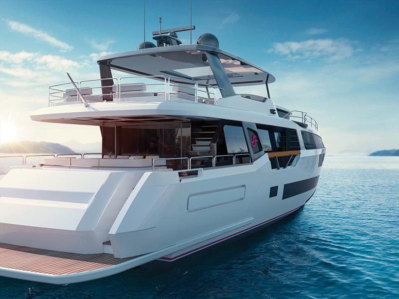 New Sirena 88  - photo © Sand People