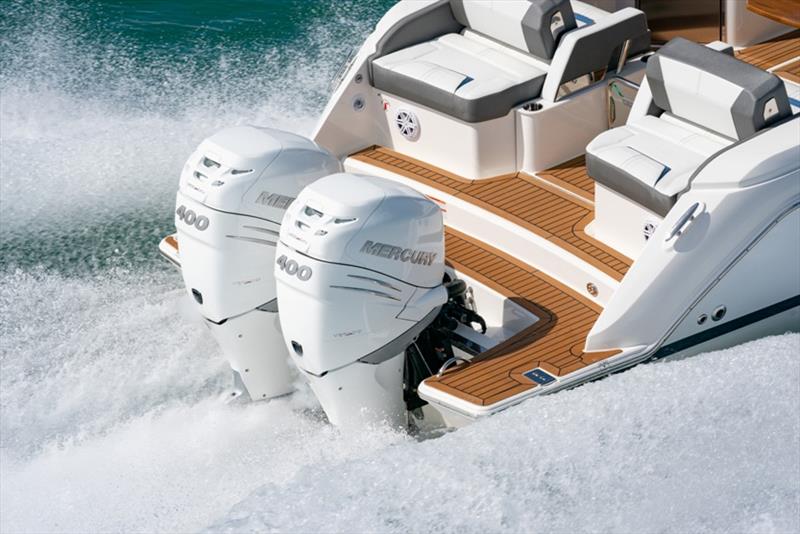 Tiara Sport 34 LX - photo © Tiara Sport