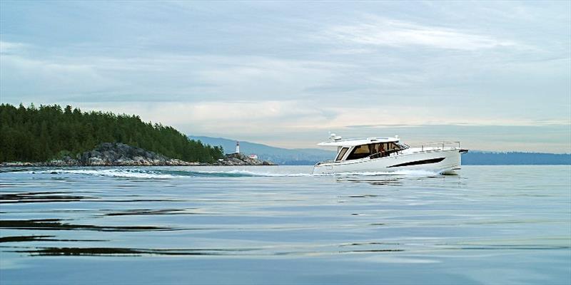 Greenline 39 - photo © Greenline Yachts