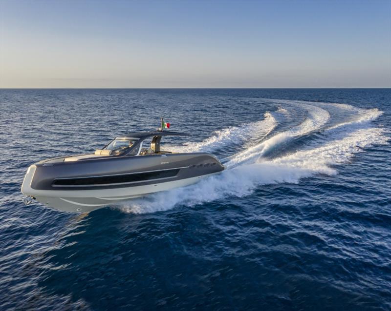 Invictus TT460 - photo © Alberto Cocchi