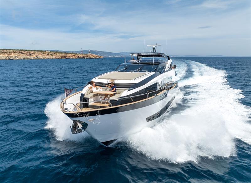 28-metre Sunseeker Meros Signature 95 - photo © Meros Yachtsharing
