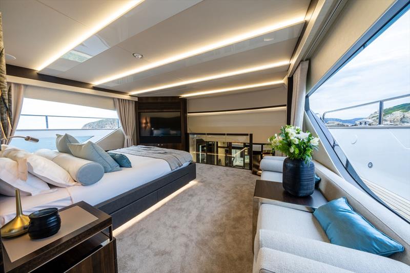 28-metre Sunseeker Meros Signature 95 - photo © Meros Yachtsharing