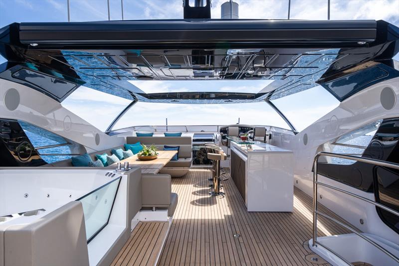 28-metre Sunseeker Meros Signature 95 - photo © Meros Yachtsharing