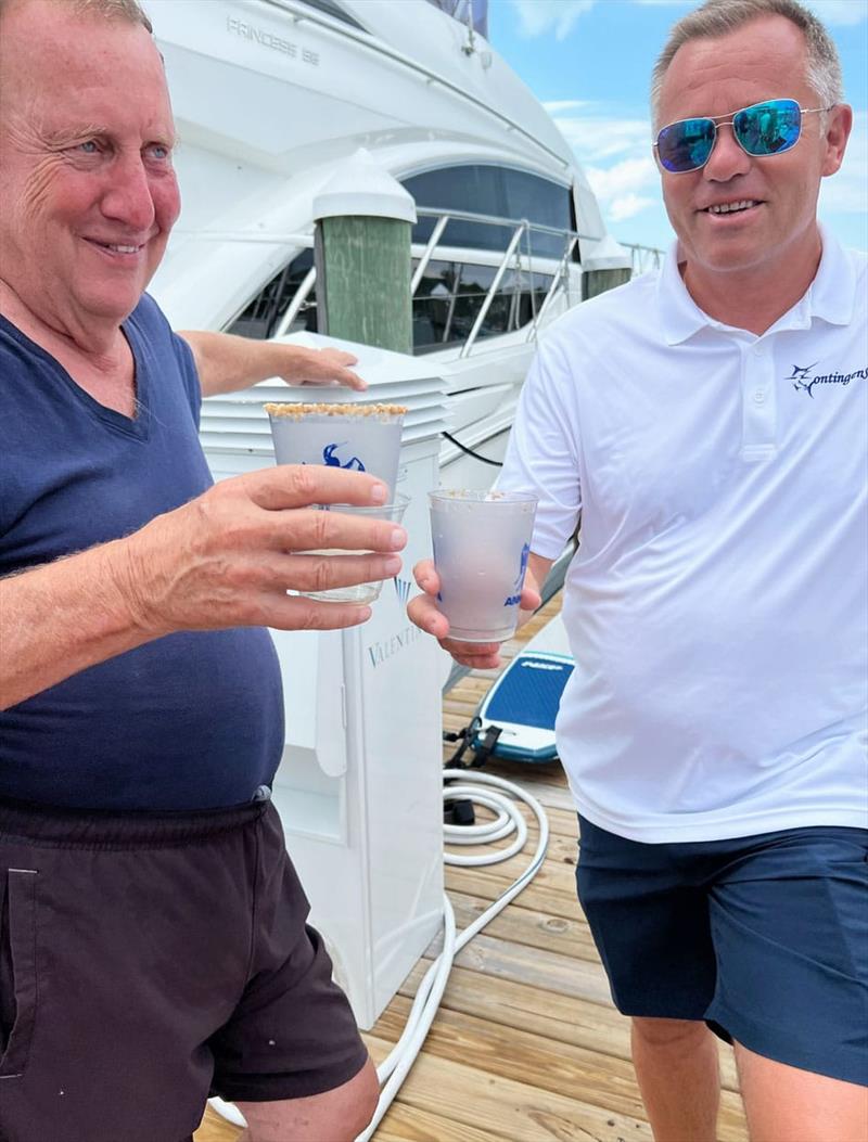 Happy faces as guests join to toast another successful Rendezvous. The Jen Bay, Key Lime Face Punch and Anhinga Flyover were the favourite cocktails among guests - photo © Riviera Australia