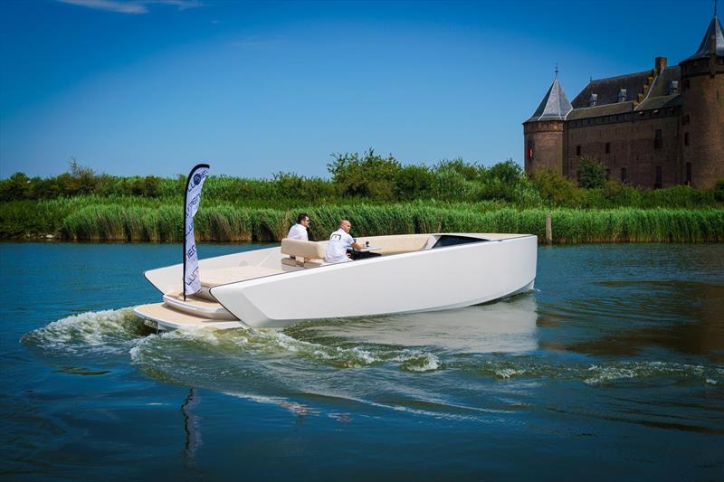 Lumen E10 - photo © Lumen Yachts
