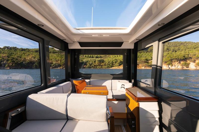 Wayfinder 38 - photo © Aiata