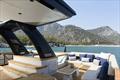 © Lazzara Yachts