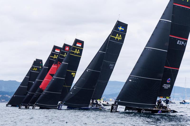 Daniel Calero thanked his Calero Sailing Team after four highly competitive days in the 44Cup - photo © Nico Martinez / 44Cup