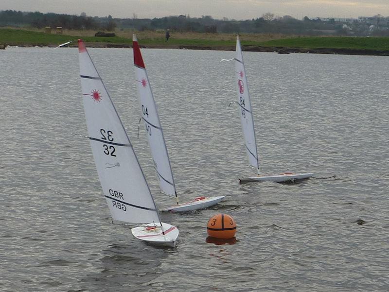 Medway RC Laser Club Winter Series week 5 - photo © Fiona Blair