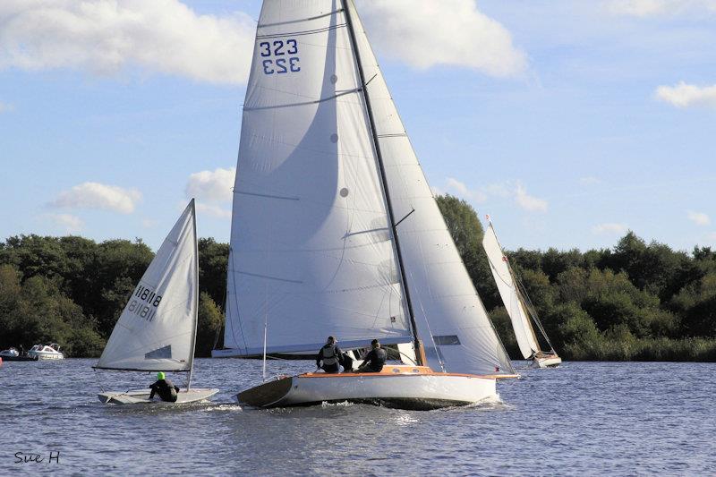 Tri-Icicle Race at Snowflake SC on the Norfolk Broads - photo © Sue Hines