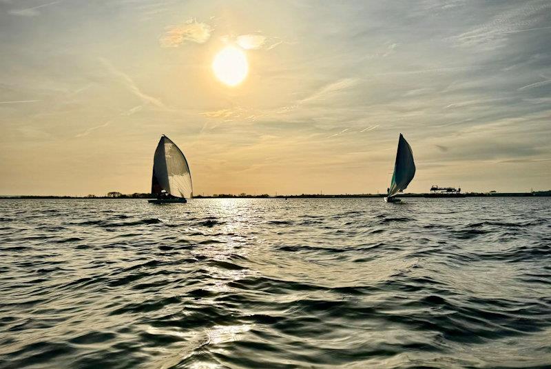 British Keelboat Academy training weekend photo copyright Simon Winkley taken at Queen Mary Sailing Club and featuring the RS21 class