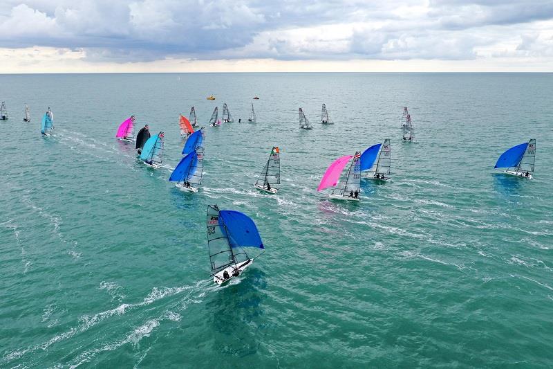 RS700 and RS800 Heart Mark Rounding - Volvo Noble Marine RS800 Nationals photo copyright Eastbourne Sovereign Sailing Club taken at Eastbourne Sovereign Sailing Club and featuring the RS800 class