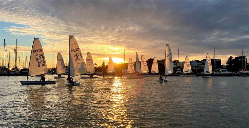 Lymington Festive Stadium Racing - photo © Andy Burton