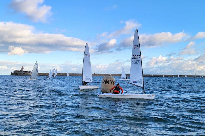 Viking Marine DMYC Frostbites series 2 week 2 - Aeros and a Finn at the weather mark - photo © Ian Cutliffe