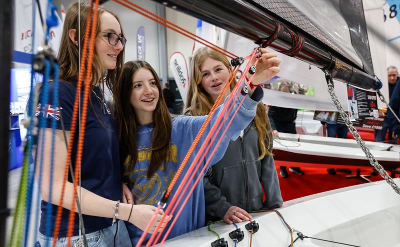 Browse new gear and get tips on your set-up from experts at the show - photo © Paul Wyeth