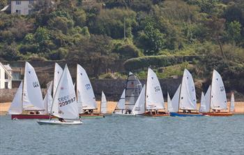 leigh on sea yacht club