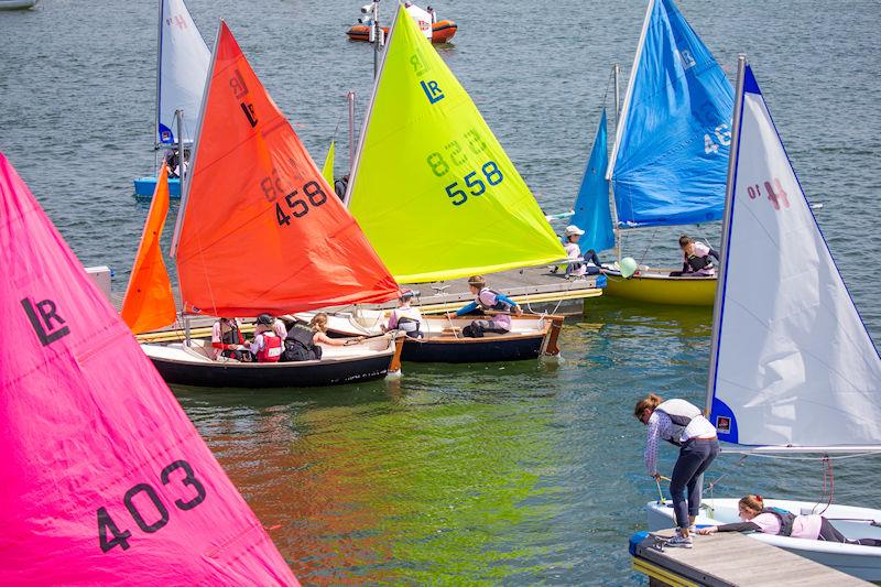 Royal Lymington Wednesday Junior Sailing photo copyright Alex Irwin / www.sportography.tv taken at Royal Lymington Yacht Club and featuring the Scow class