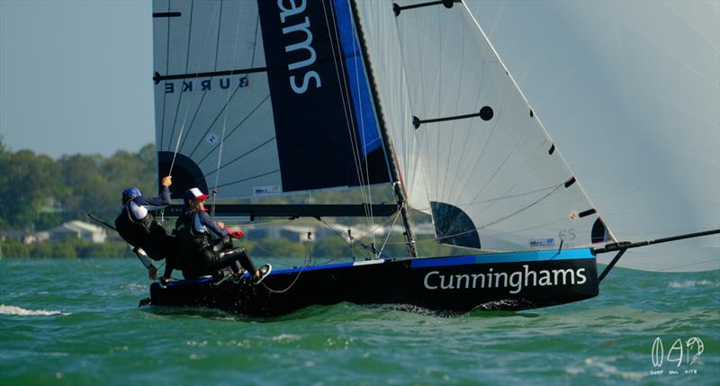 Cunninghams heading to the finish of race 3 photo copyright Mitchell Pearson / SurfSailKite taken at Darling Point Sailing Squadron and featuring the 16ft Skiff class