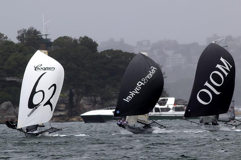 Trio battle for sixth place on run to the finish in race 5 of the 3-Buoys Challenge - photo © Frank Quealey