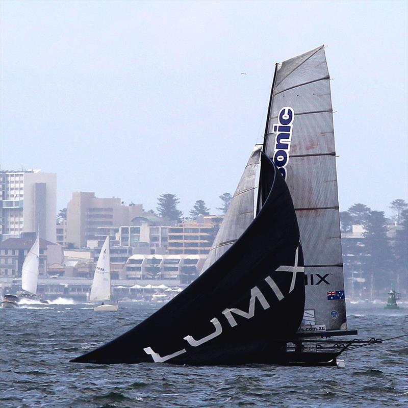 The moment Lumix race came undone (18ft Skiff Queen of the Harbour 2015) photo copyright Frank Quealey taken at Australian 18 Footers League and featuring the 18ft Skiff class