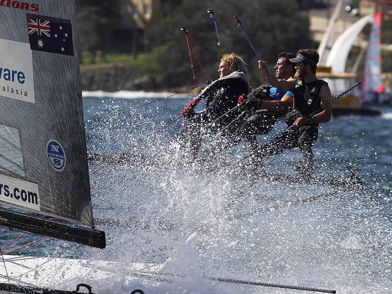 Ilve at speed on the first spinnaker run during 18ft Skiff JJ Giltinan Championship Race 8 - photo © Frank Quealey