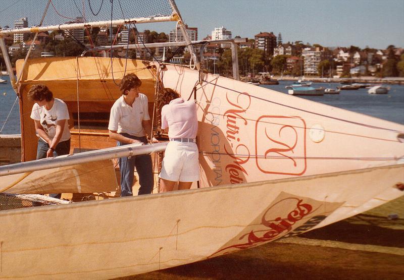 Vanessa Dudley and her all-girl team with the original Nutri-Metics Cosmopolitan Magazine skiff photo copyright Frank Quealey taken at Australian 18 Footers League and featuring the 18ft Skiff class