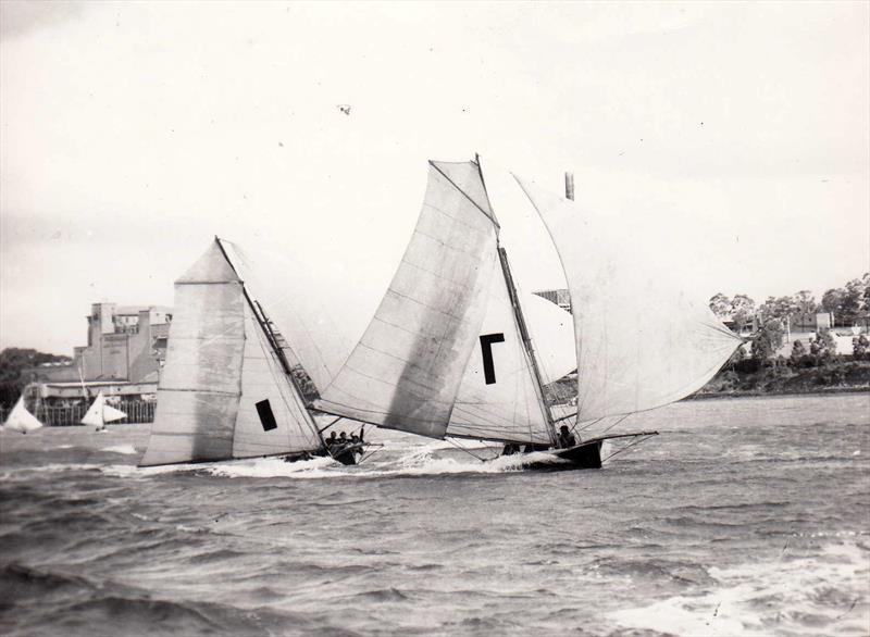 Jenny and Culex on the Brisbane River - photo © Archive