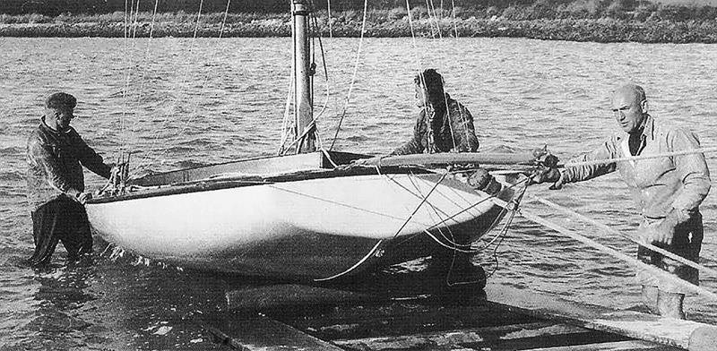 Komutu, skimer winner of the 1950 worlds photo copyright Archive taken at Australian 18 Footers League and featuring the 18ft Skiff class