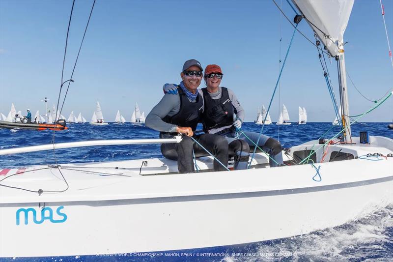 Ernesto Rodriguez and Taylor Scheuermann win the Snipe Worlds at Mahon, Spain photo copyright International Snipe Class / Matias Capizzano taken at Club Maritimo de Mahon and featuring the Snipe class
