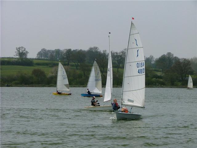 Solos at Banbury photo copyright George Scott taken at Banbury Sailing Club and featuring the Solo class