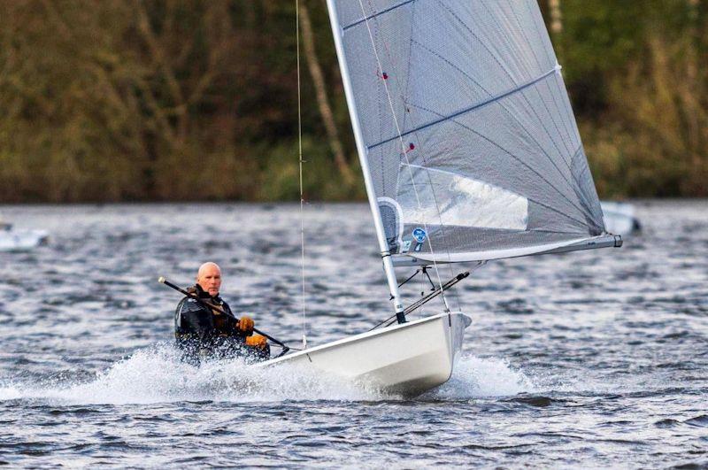 Guy Fawkes Pursuit Race at Leigh & Lowton - photo © Gerard van den Hoek