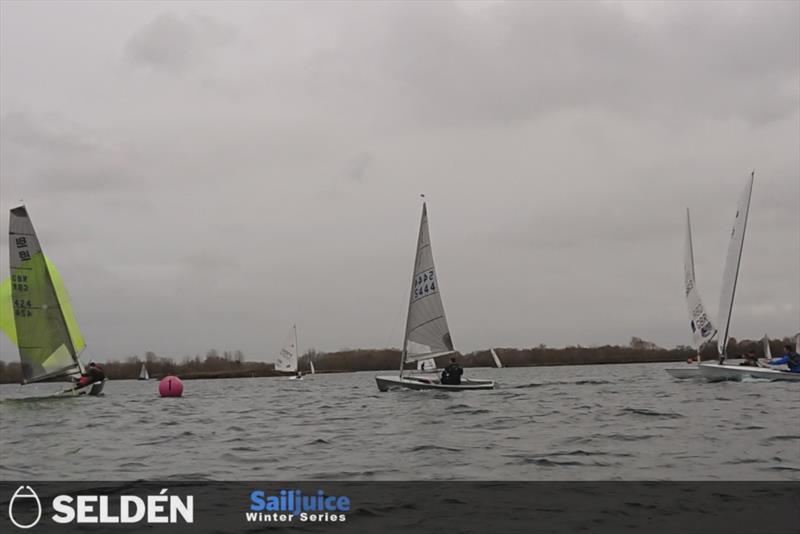 Burghfield Breezer photo copyright Andy Maw taken at Burghfield Sailing Club and featuring the Solo class