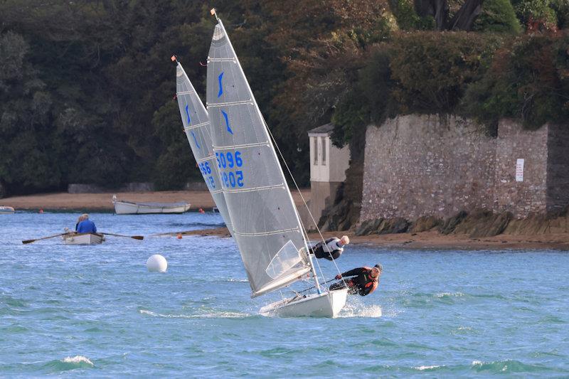 Salcombe Brewery Solo class open meeting at Salcombe - photo © Lucy Burn