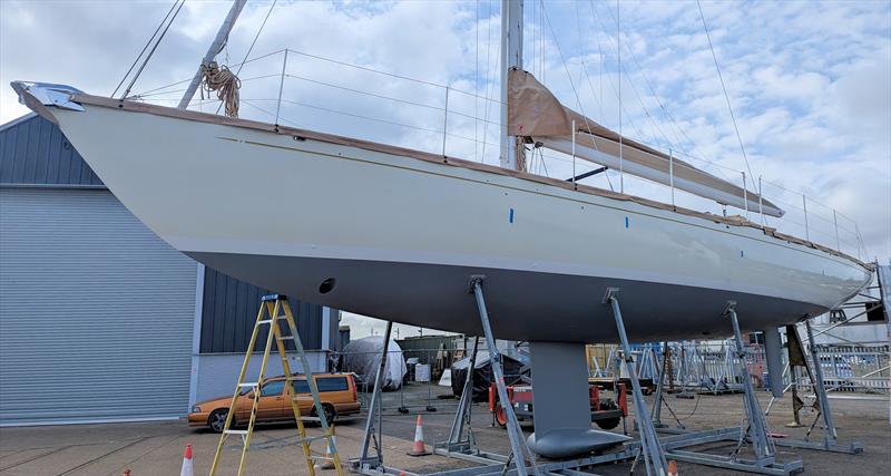 A Spirit Yacht is modern under the waterline - photo © Mark Jardine